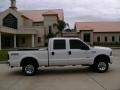 2006 Oxford White Ford F250 Super Duty XLT FX4 Crew Cab 4x4  photo #2