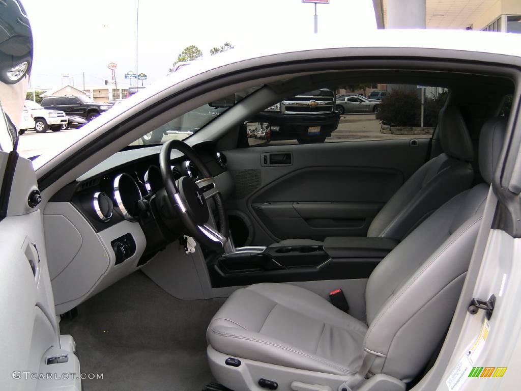 2007 Mustang V6 Premium Coupe - Satin Silver Metallic / Light Graphite photo #9