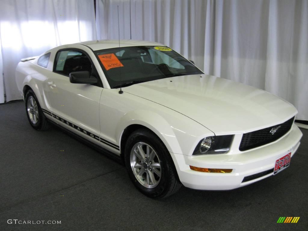 2008 Mustang V6 Deluxe Coupe - Performance White / Dark Charcoal photo #1