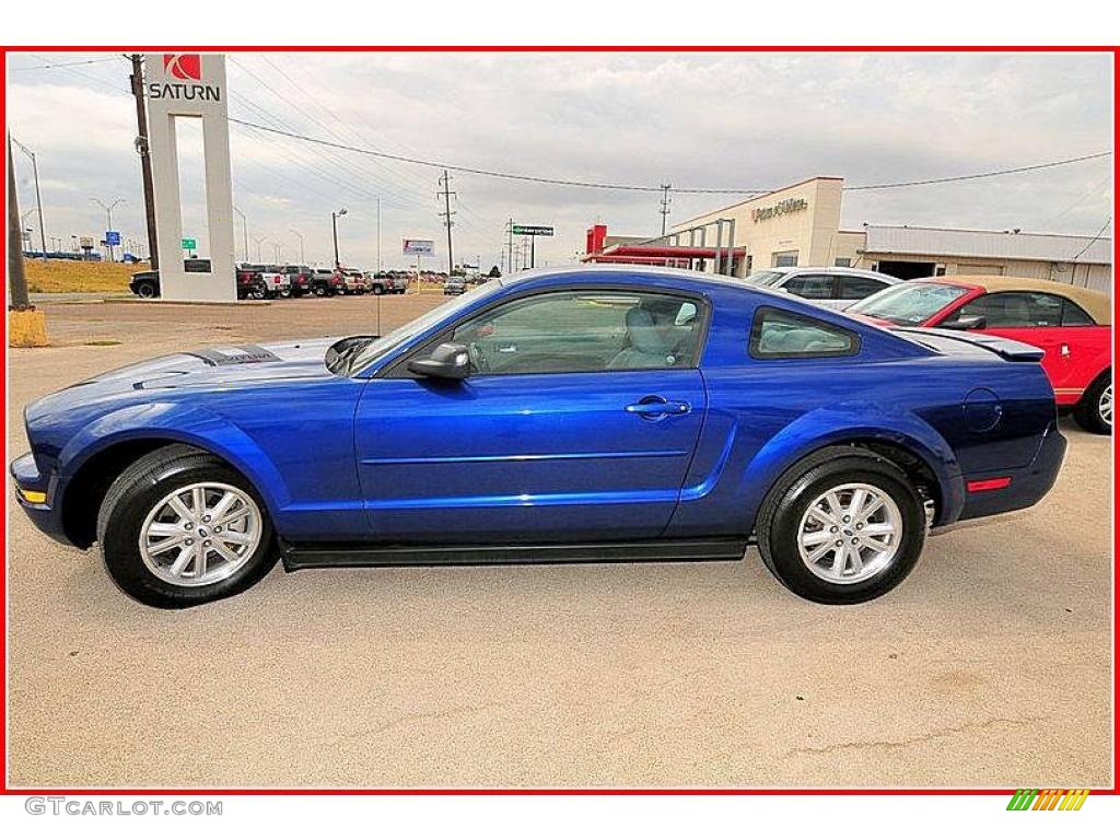 2008 Mustang V6 Deluxe Coupe - Vista Blue Metallic / Light Graphite photo #2