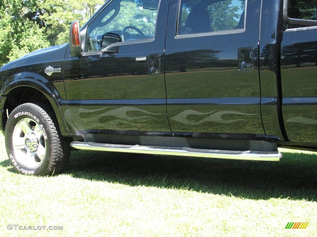 2006 F250 Super Duty Harley Davidson Crew Cab 4x4 - Black / Black photo #5