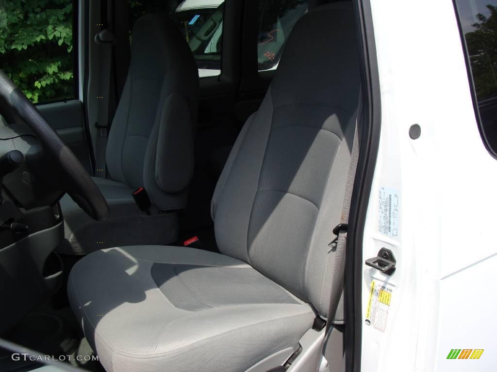 2008 E Series Van E350 Super Duty XLT Passenger - Oxford White / Medium Flint photo #11