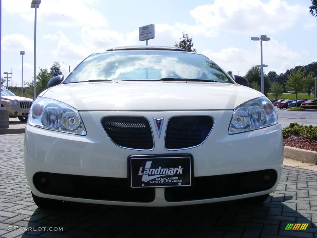 2005 G6 Sedan - Ivory White / Ebony photo #8