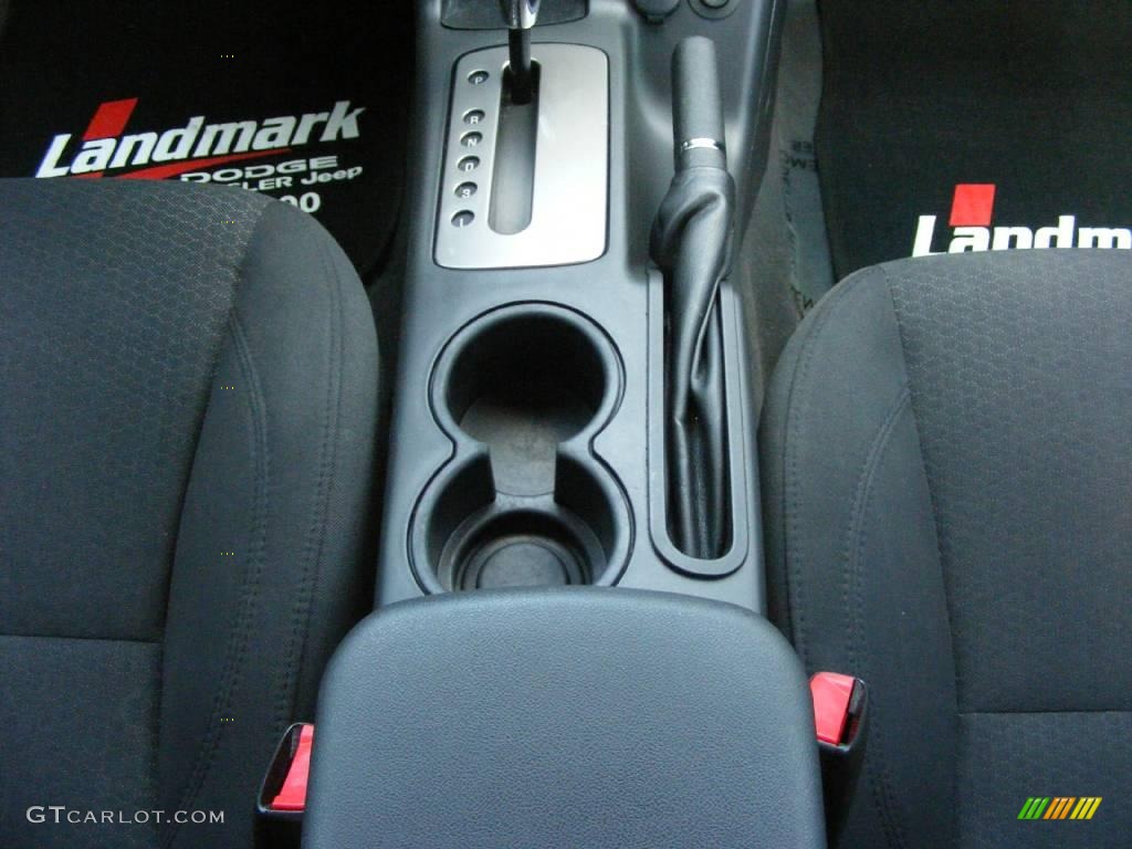 2005 G6 Sedan - Ivory White / Ebony photo #21