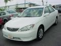 Super White - Camry LE Photo No. 7