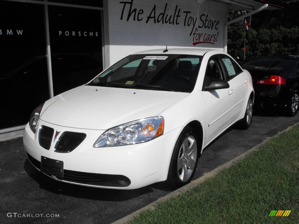 Ivory White Pontiac G6