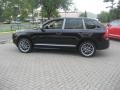 Black - Cayenne S Titanium Photo No. 8