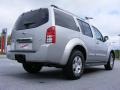 Silver Lightning Metallic - Pathfinder SE Photo No. 6