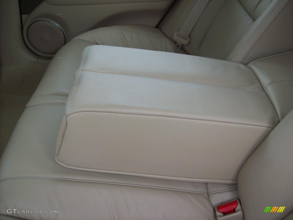 2006 RL 3.5 AWD Sedan - Premium White Pearl / Taupe photo #11