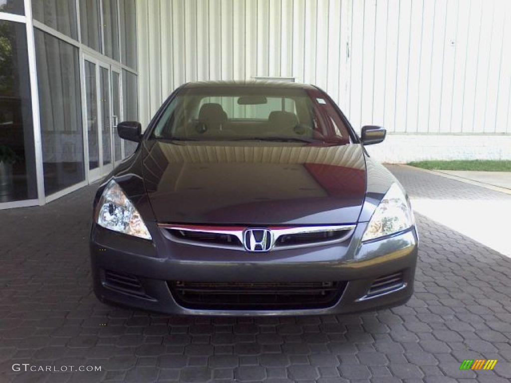 2007 Accord LX Sedan - Graphite Pearl / Gray photo #2