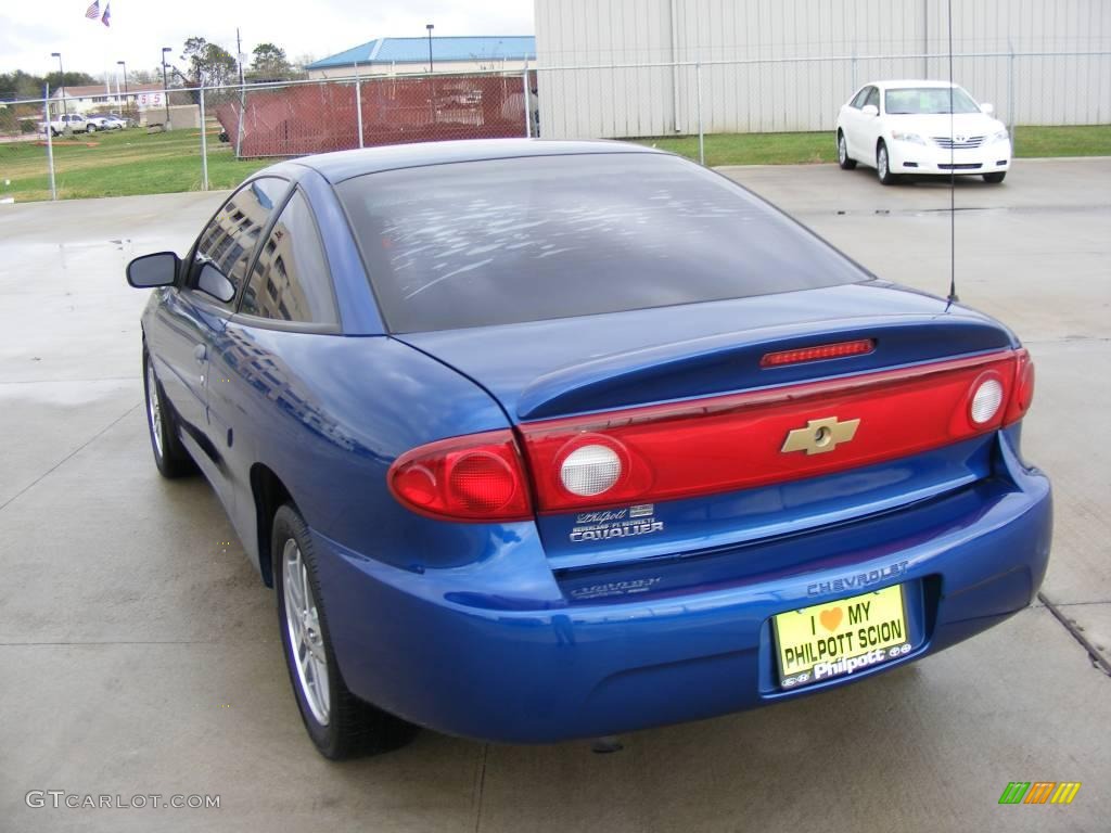 2005 Cavalier Coupe - Arrival Blue Metallic / Graphite Gray photo #8