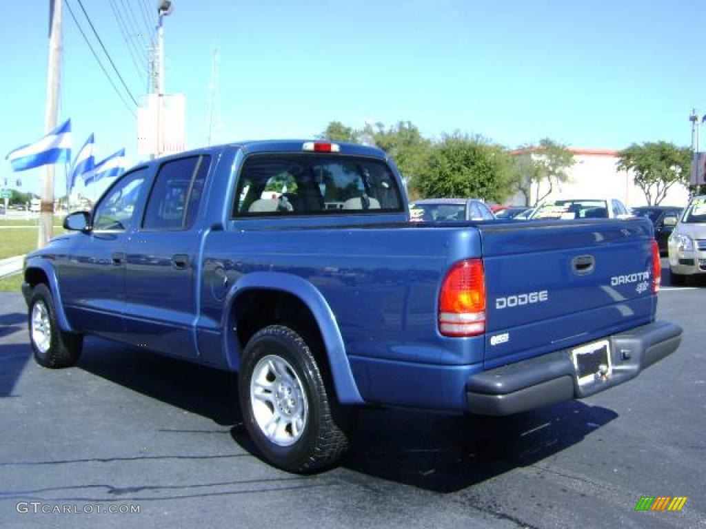 2003 Dakota SXT Quad Cab - Atlantic Blue Pearlcoat / Taupe photo #3