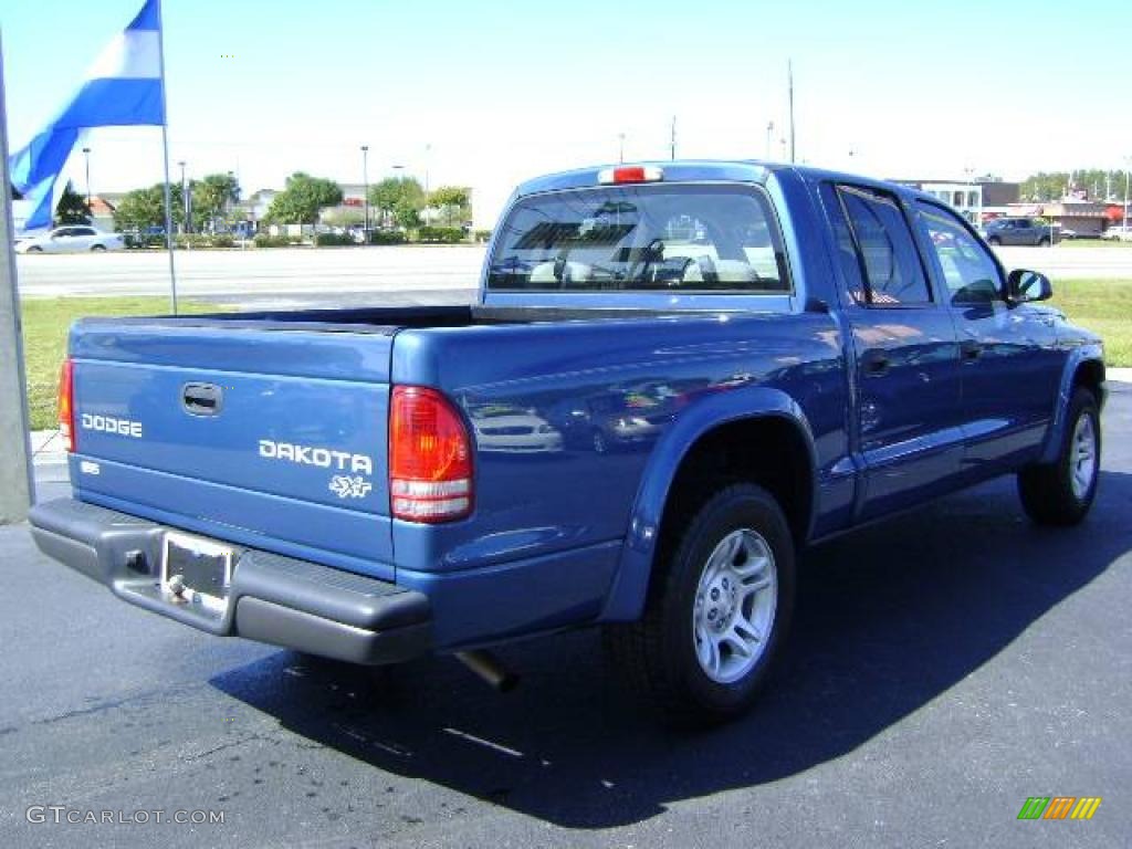 2003 Dakota SXT Quad Cab - Atlantic Blue Pearlcoat / Taupe photo #5