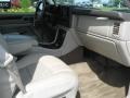 Silver Sand - Escalade AWD Photo No. 31