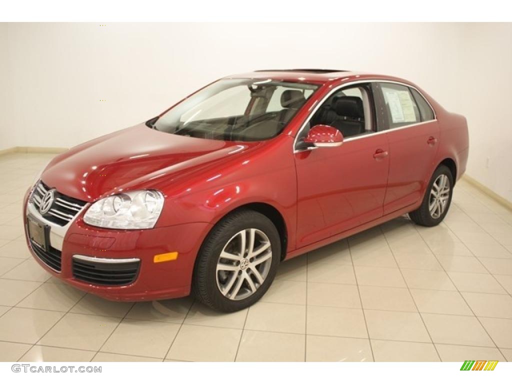 2006 Jetta 2.5 Sedan - Spice Red Metallic / Anthracite Black photo #3