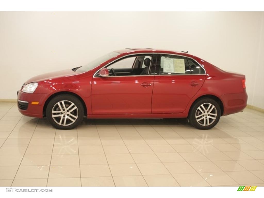 2006 Jetta 2.5 Sedan - Spice Red Metallic / Anthracite Black photo #4