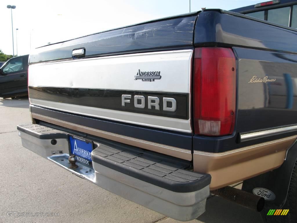 1995 F150 Eddie Bauer Extended Cab 4x4 - Medium Royale Blue Pearl / Beige photo #13