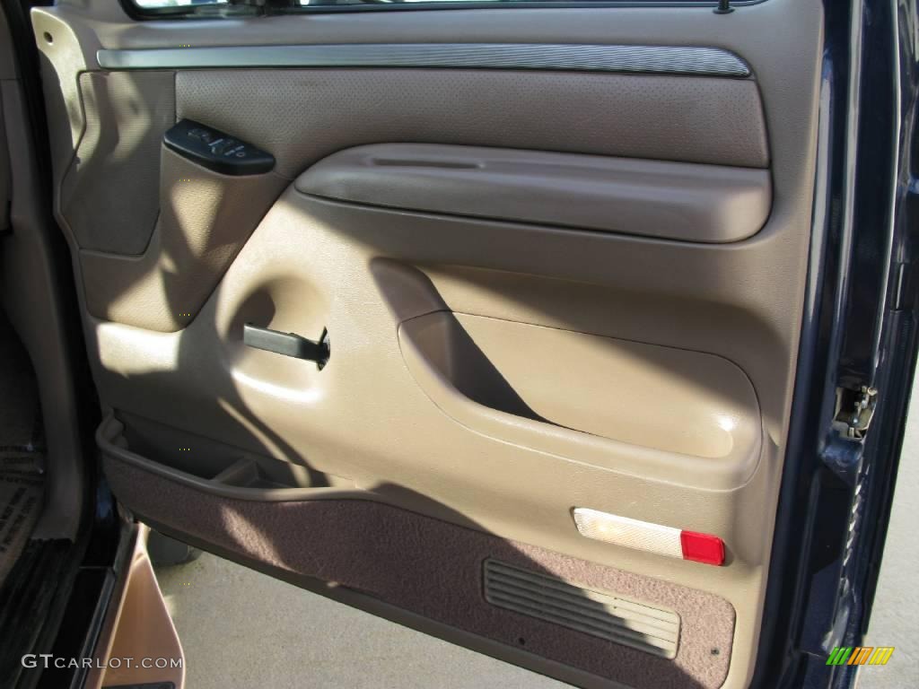 1995 F150 Eddie Bauer Extended Cab 4x4 - Medium Royale Blue Pearl / Beige photo #27
