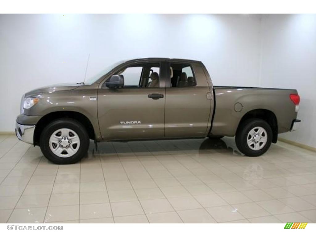 2008 Tundra Double Cab 4x4 - Pyrite Mica / Beige photo #4