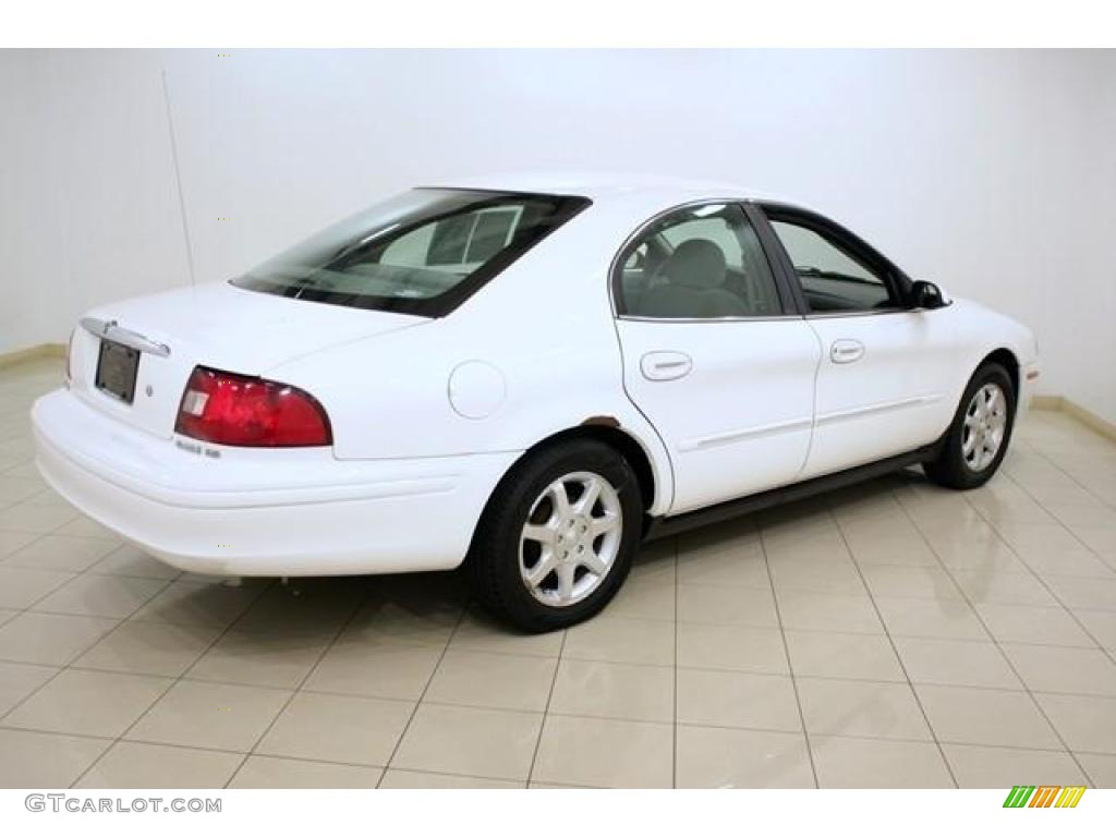 2002 Sable GS Sedan - Vibrant White / Medium Graphite photo #7