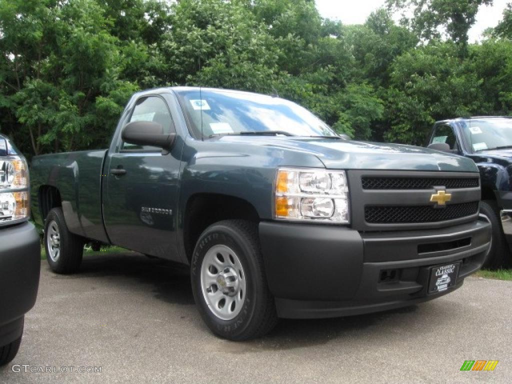 2009 Silverado 1500 Regular Cab - Blue Granite Metallic / Dark Titanium photo #3