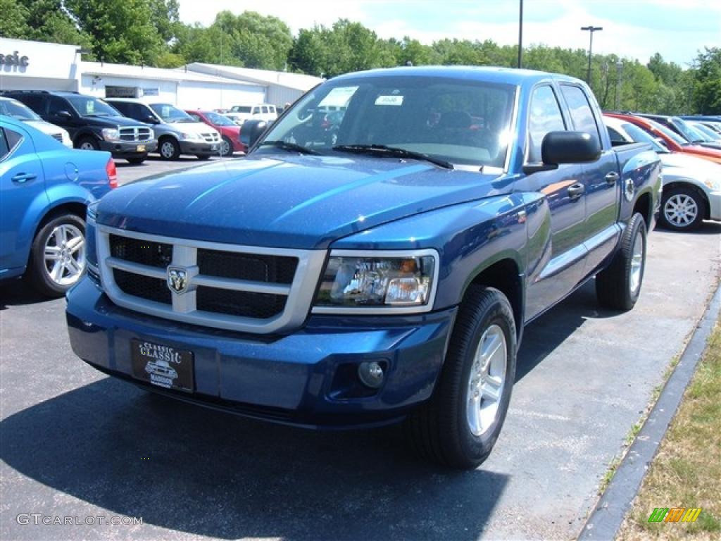 2009 Dakota Big Horn Crew Cab 4x4 - Deep Water Blue Pearl / Dark Slate Gray/Medium Slate Gray photo #1