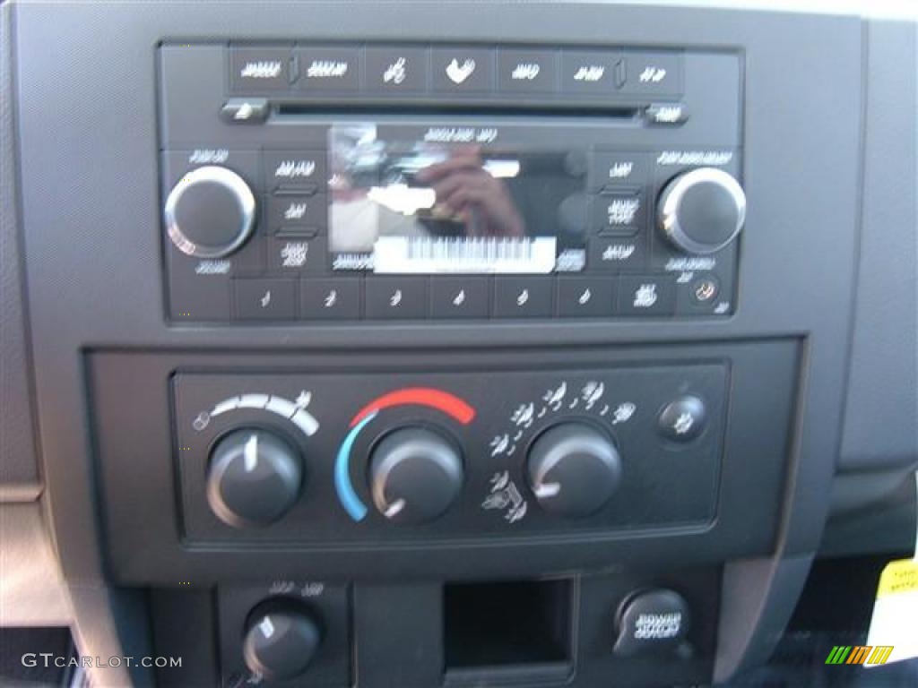 2009 Dakota Big Horn Crew Cab 4x4 - Deep Water Blue Pearl / Dark Slate Gray/Medium Slate Gray photo #14