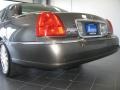 2003 Charcoal Grey Metallic Lincoln Town Car Signature  photo #16