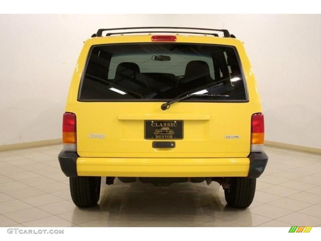 2001 Cherokee Sport 4x4 - Solar Yellow / Agate photo #6