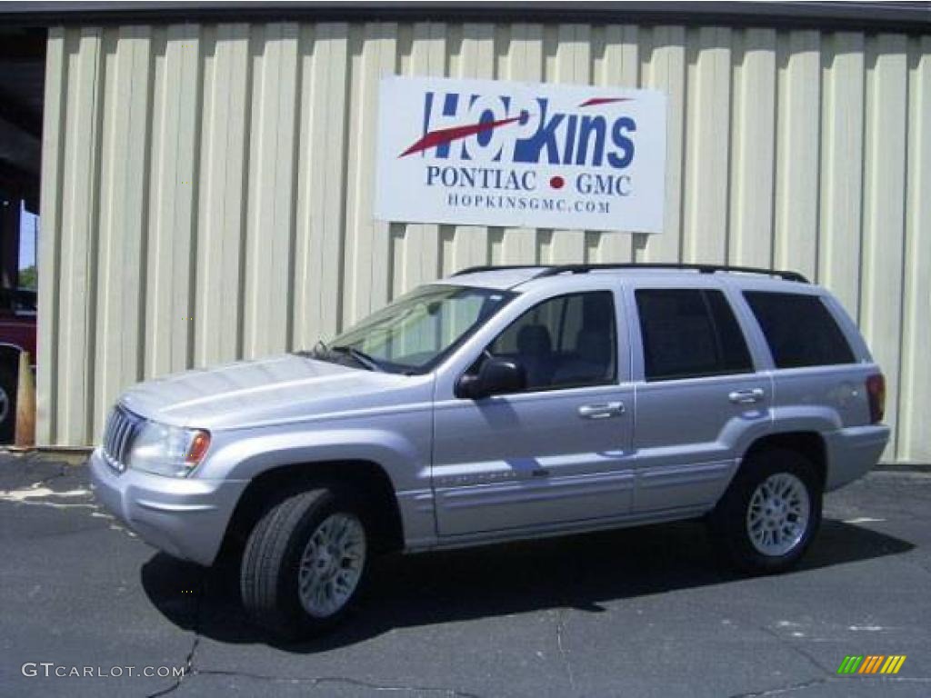 2004 Grand Cherokee Limited - Bright Silver Metallic / Taupe photo #1