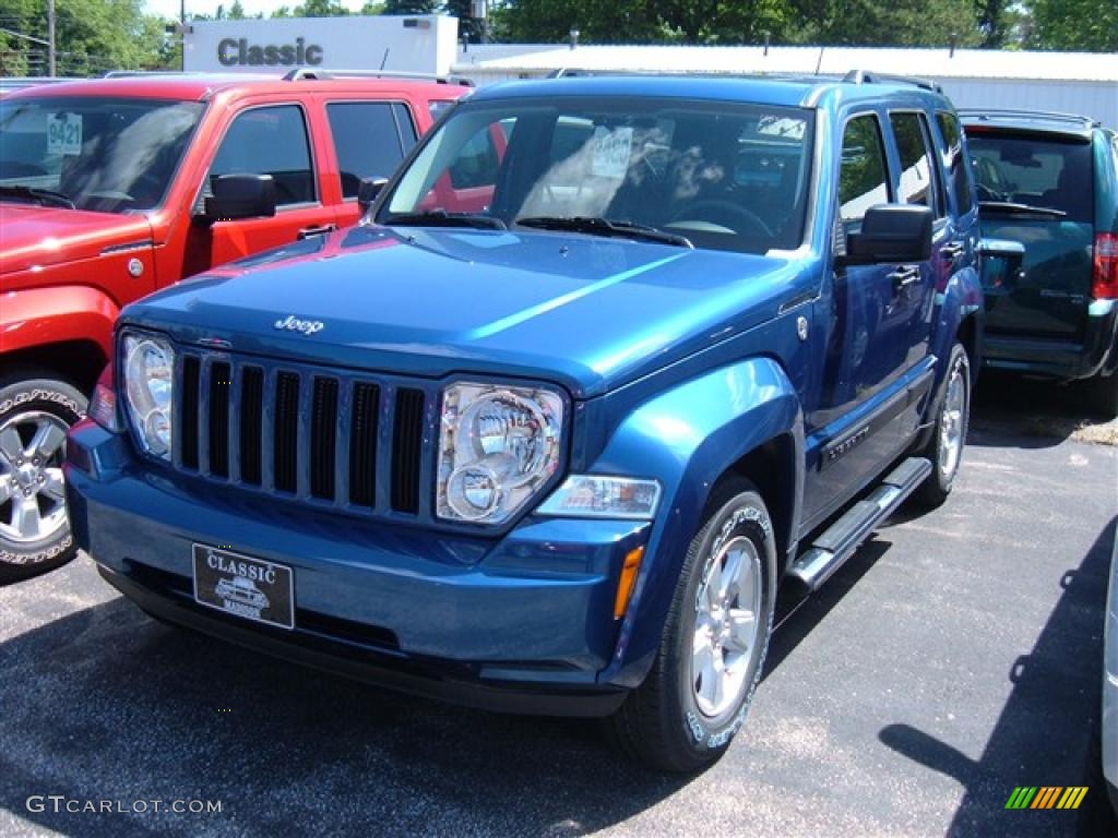 2009 Jeep liberty interior colors