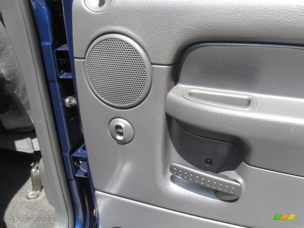 2005 Ram 1500 SLT Quad Cab 4x4 - Patriot Blue Pearl / Dark Slate Gray photo #19