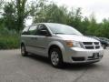 2008 Bright Silver Metallic Dodge Grand Caravan SE  photo #3