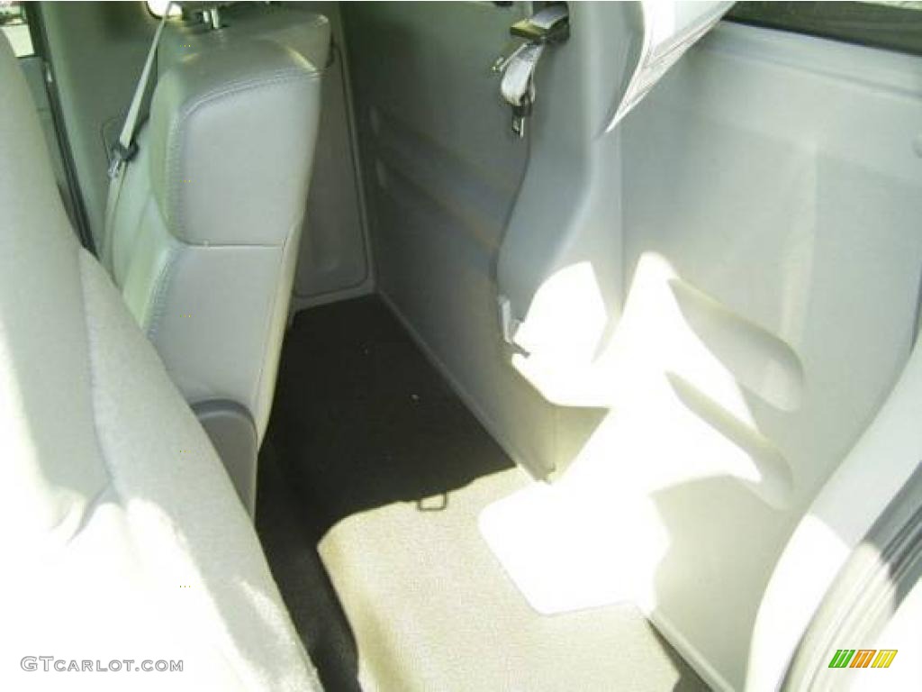 2006 F150 XL Regular Cab - Oxford White / Medium/Dark Flint photo #8