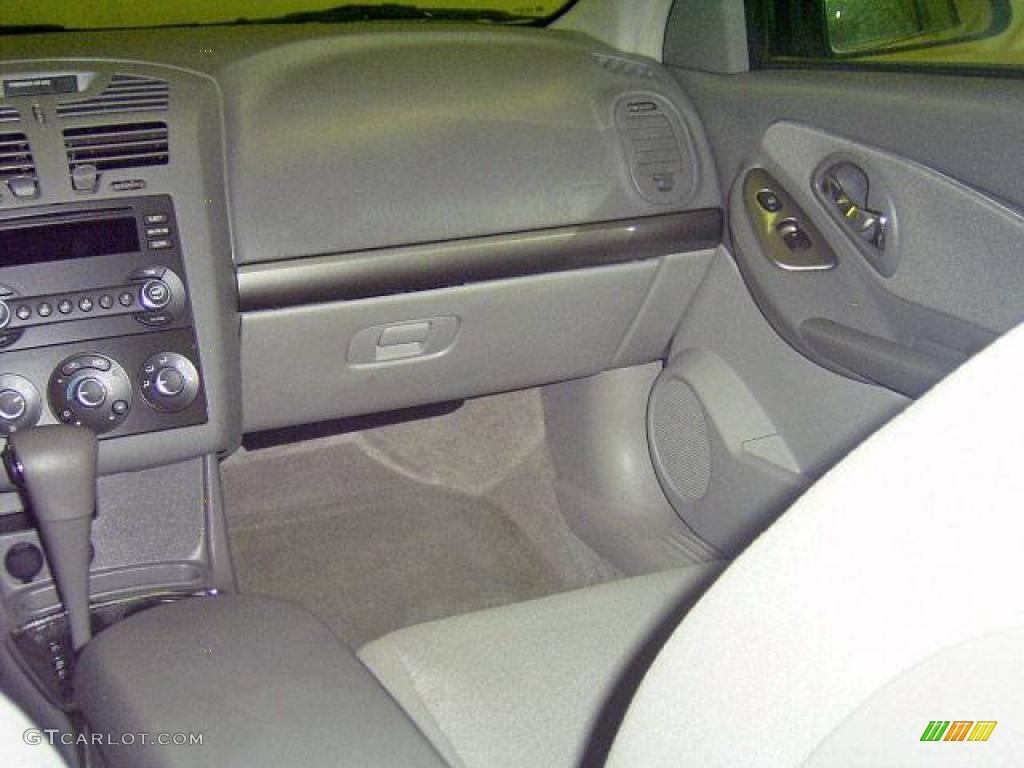 2008 Malibu Classic LS Sedan - White / Titanium Gray photo #37