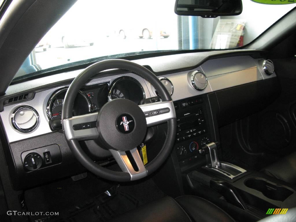 2007 Mustang GT Premium Coupe - Alloy Metallic / Dark Charcoal photo #21