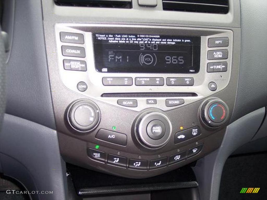 2007 Accord SE Sedan - Cool Blue Metallic / Gray photo #17