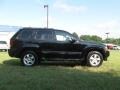 Black - Grand Cherokee Laredo 4x4 Photo No. 4