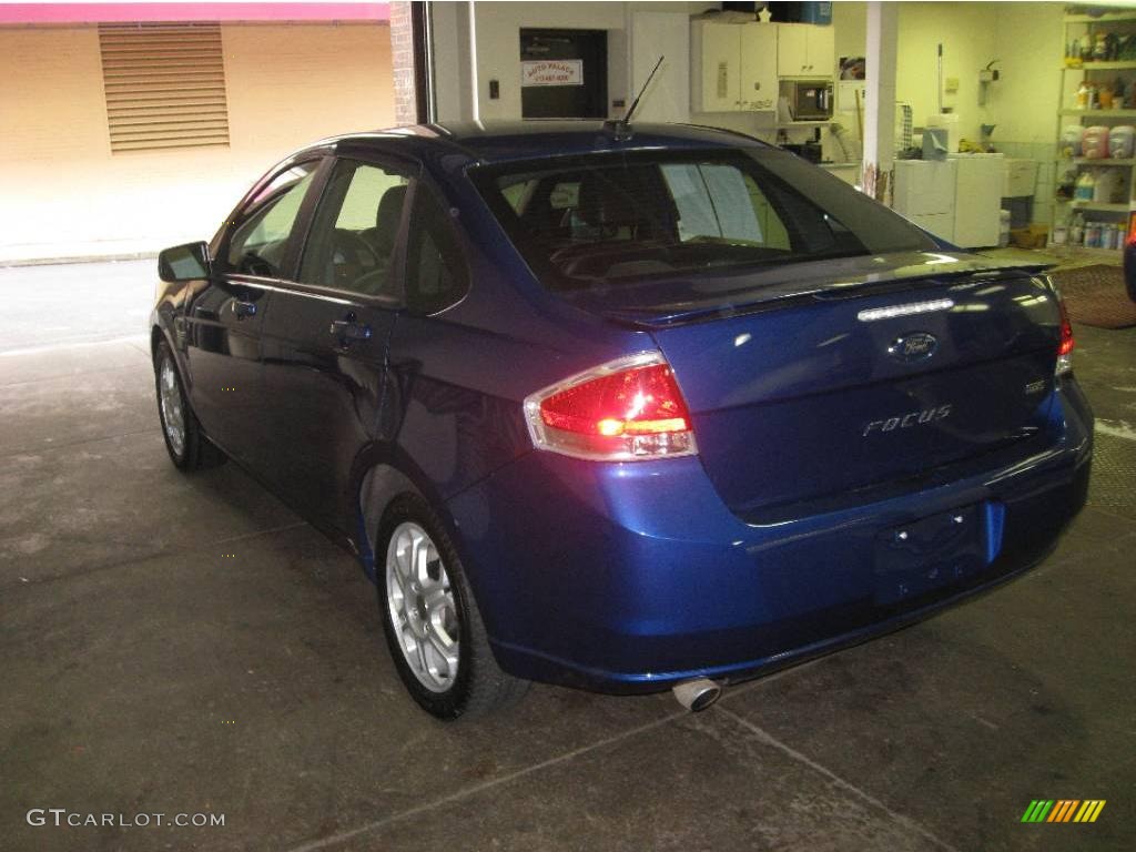 2008 Focus SES Sedan - Vista Blue Metallic / Charcoal Black photo #2