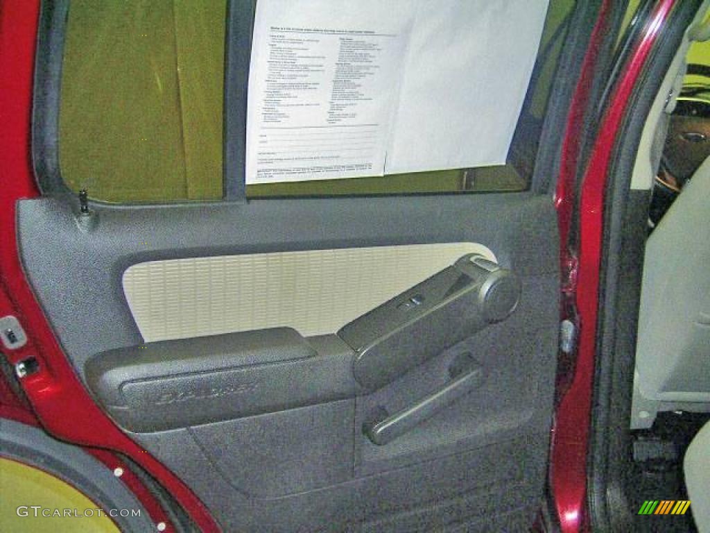 2008 Explorer XLT - Redfire Metallic / Black/Stone photo #19