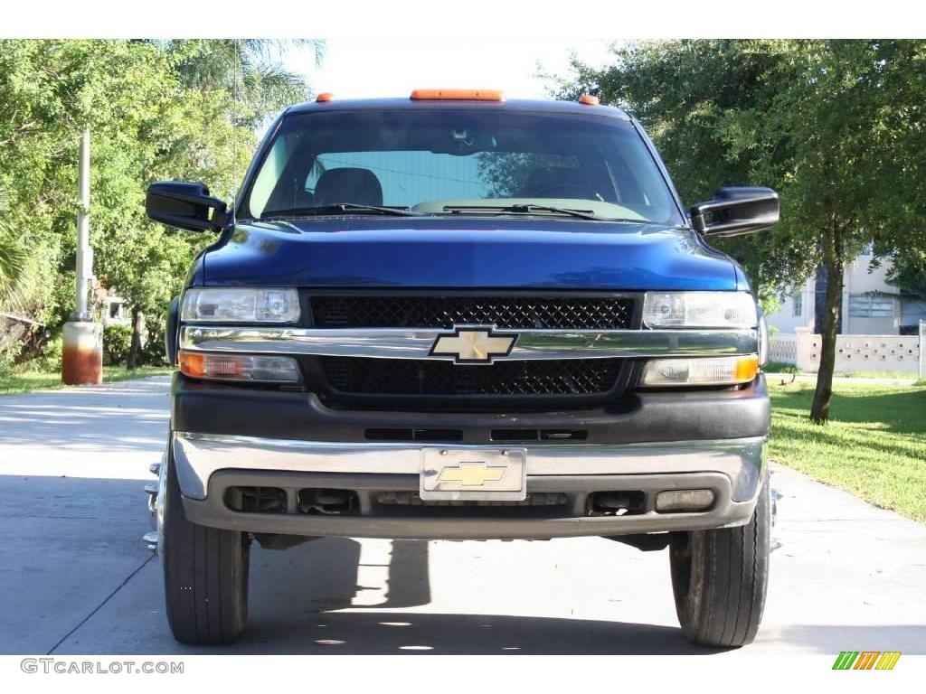 2002 Silverado 3500 LS Crew Cab 4x4 Dually - Indigo Blue Metallic / Tan photo #11