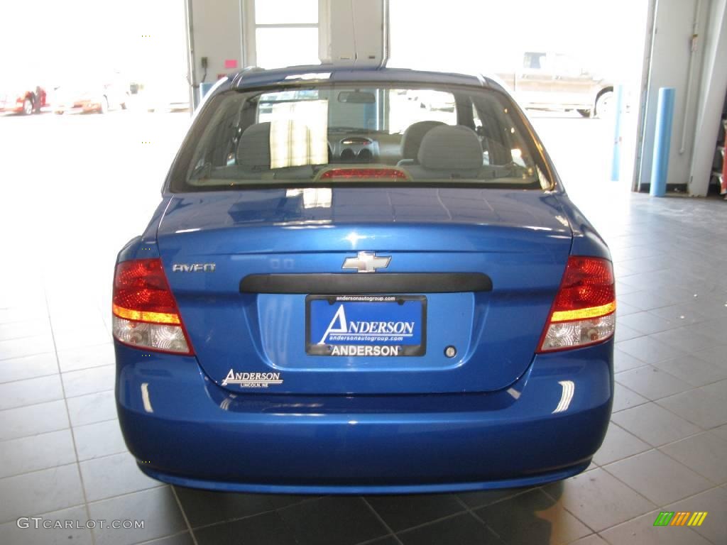2004 Aveo Sedan - Bright Blue Metallic / Gray photo #5