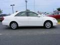 2004 Super White Toyota Camry XLE  photo #18