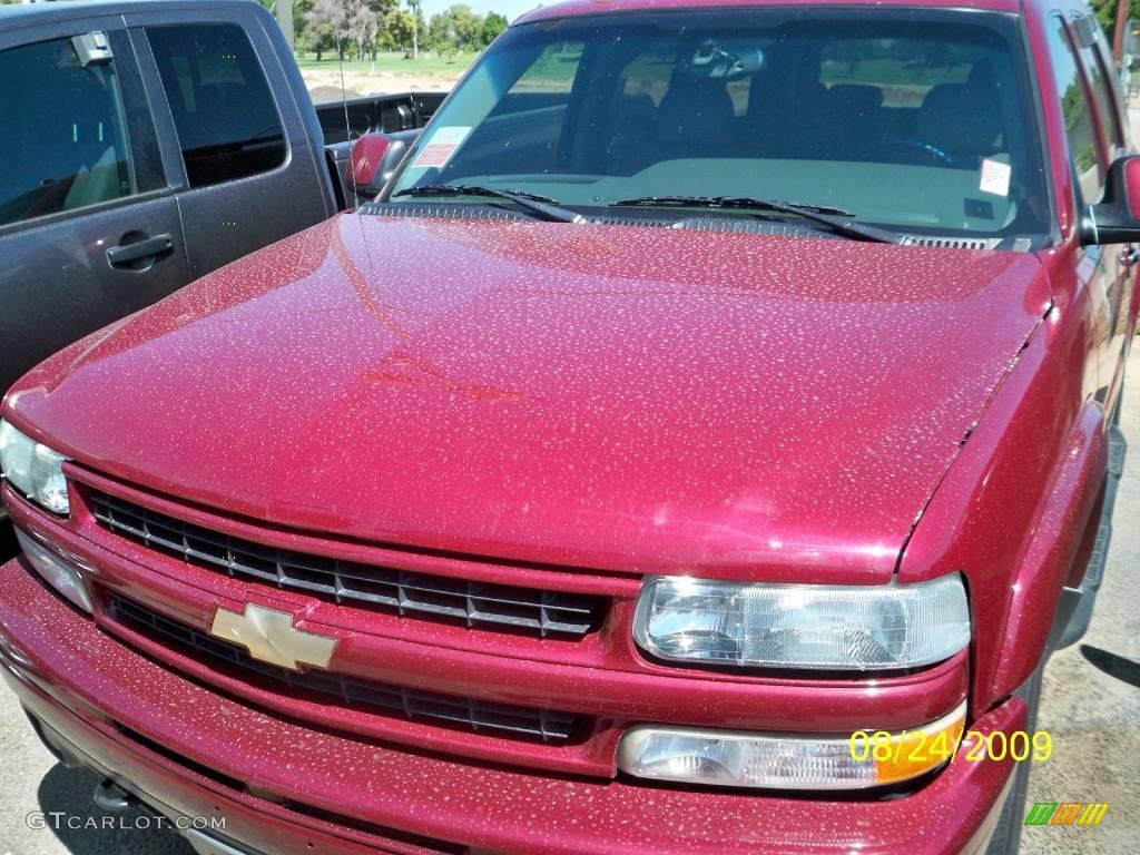 Sport Red Metallic Chevrolet Tahoe