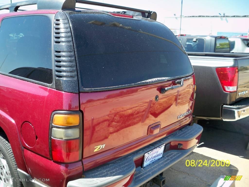 2004 Tahoe Z71 4x4 - Sport Red Metallic / Gray/Dark Charcoal photo #8