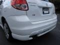 2004 Super White Toyota Matrix XR  photo #13