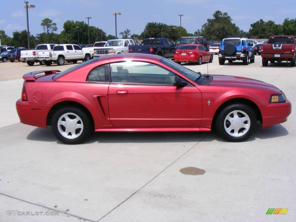 2001 Mustang V6 Coupe - Laser Red Metallic / Medium Parchment photo #2