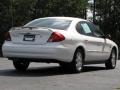 2003 Vibrant White Ford Taurus SEL  photo #4