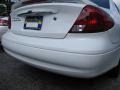 2003 Vibrant White Ford Taurus SEL  photo #18