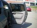 2005 Steel Grey Metallic GMC Envoy XUV SLT 4x4  photo #21